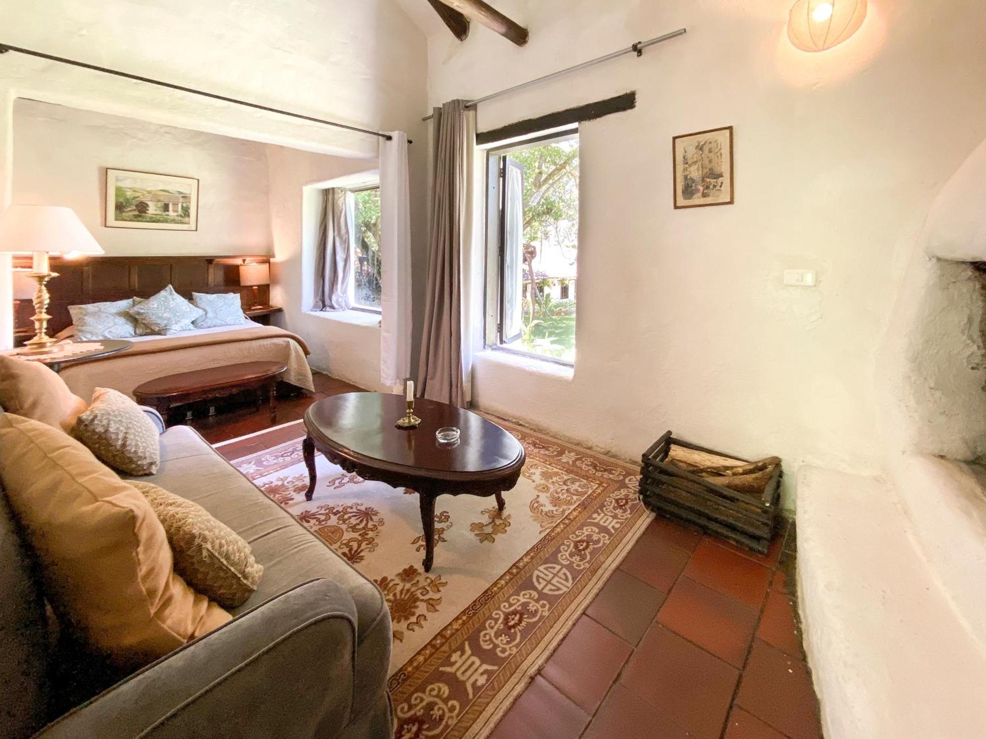 Hotel Hacienda Baza Tibana ภายนอก รูปภาพ
