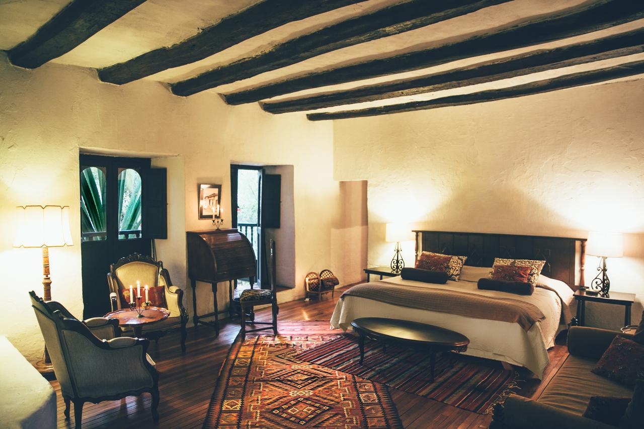 Hotel Hacienda Baza Tibana ภายนอก รูปภาพ