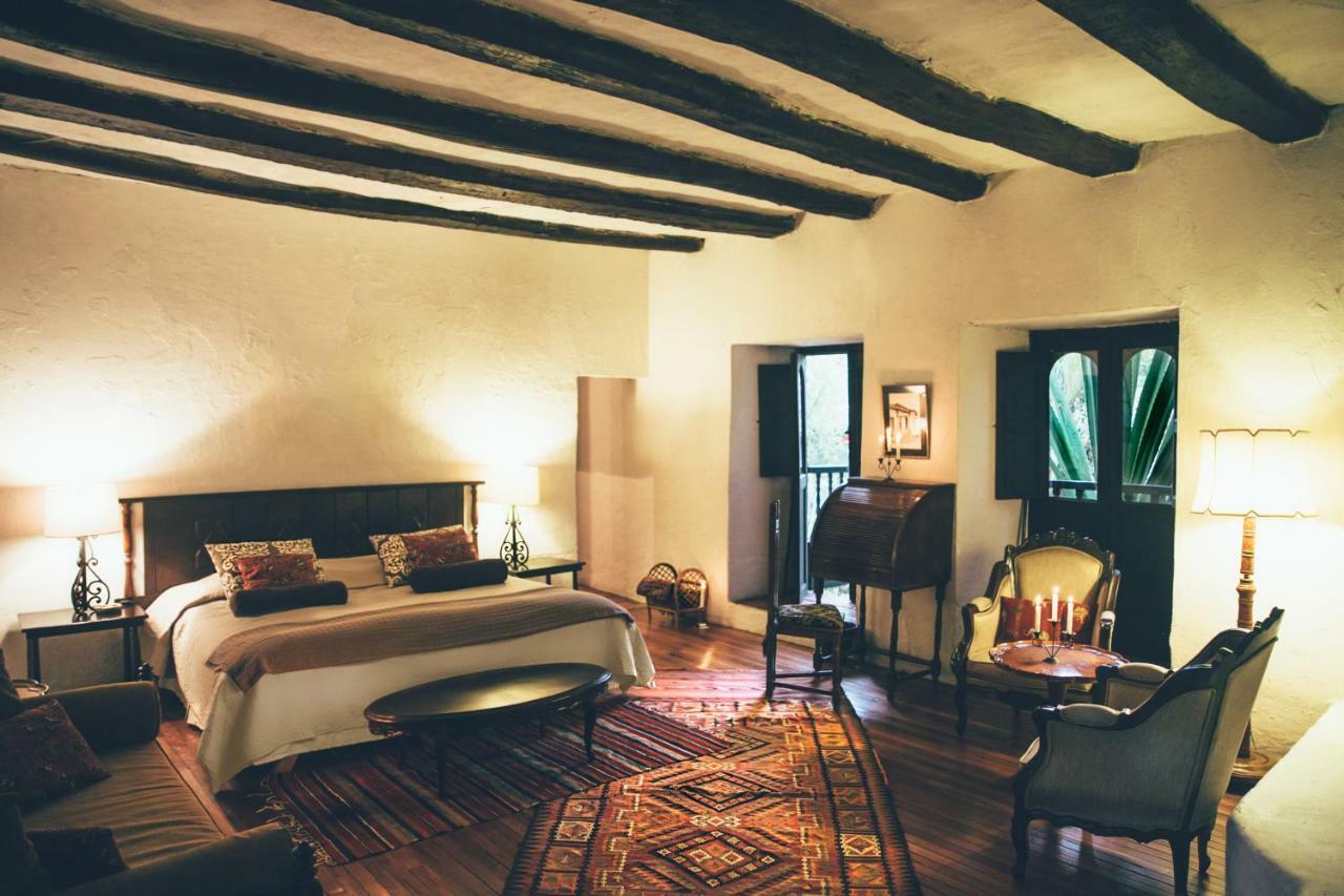 Hotel Hacienda Baza Tibana ภายนอก รูปภาพ